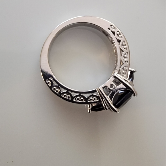 Black Zircon Eternity Ring. Size 7. NwT* - Picture 4 of 9